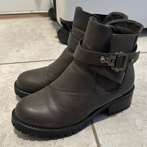 Dream Pairs ankle boots